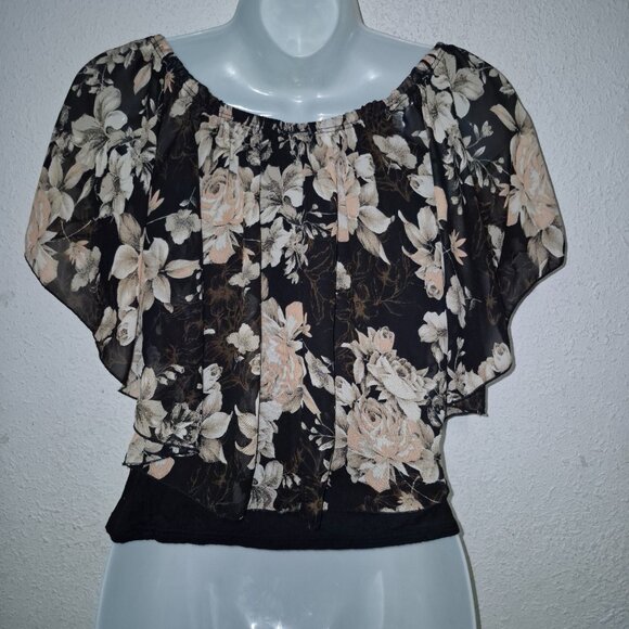 Fabiola USA gypsy style top, Black with Roses in size small - Picture 2 of 12